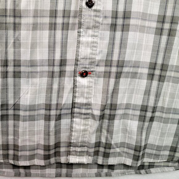 Coleman Mens Plaid Short Sleeve Button-Up Shirt XXL Gray White Vented Fishing - Picture 6 of 10
